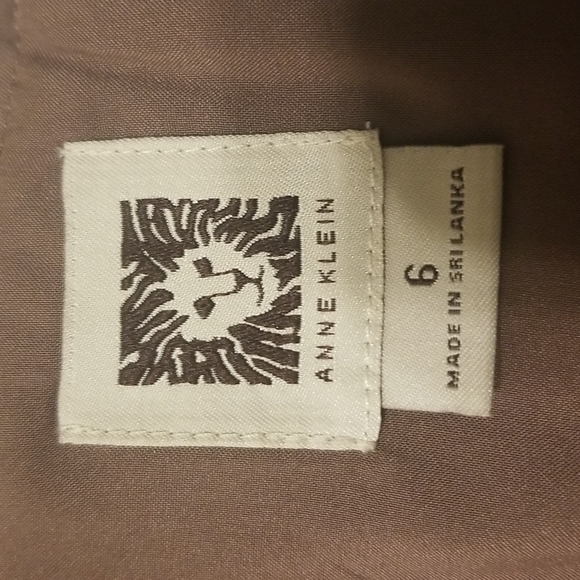 Mocha and Brown Anne Klein Sleeveless Dress - Picture 7 of 9